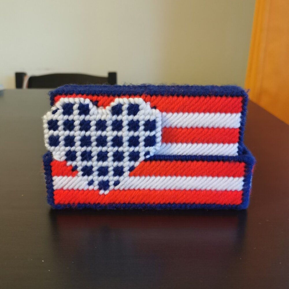 Plastic Canvas‎ PATRIOTIC COASTER SET Of 4, 2 Patterns